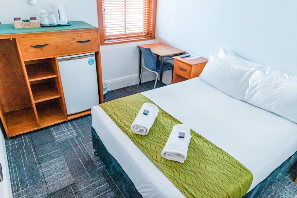 The Cambridge Hotel & Backpackers - Resim 35