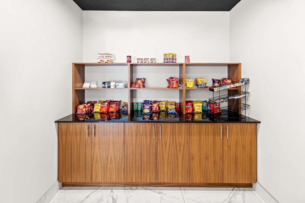 Kuchyň nebo kuchyňský kout v ubytování Best Western Plus Montreal East