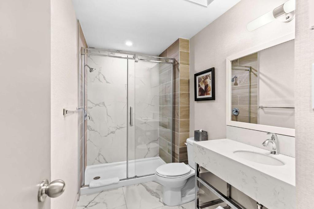 Best Western Plus Montreal East - Resim 21