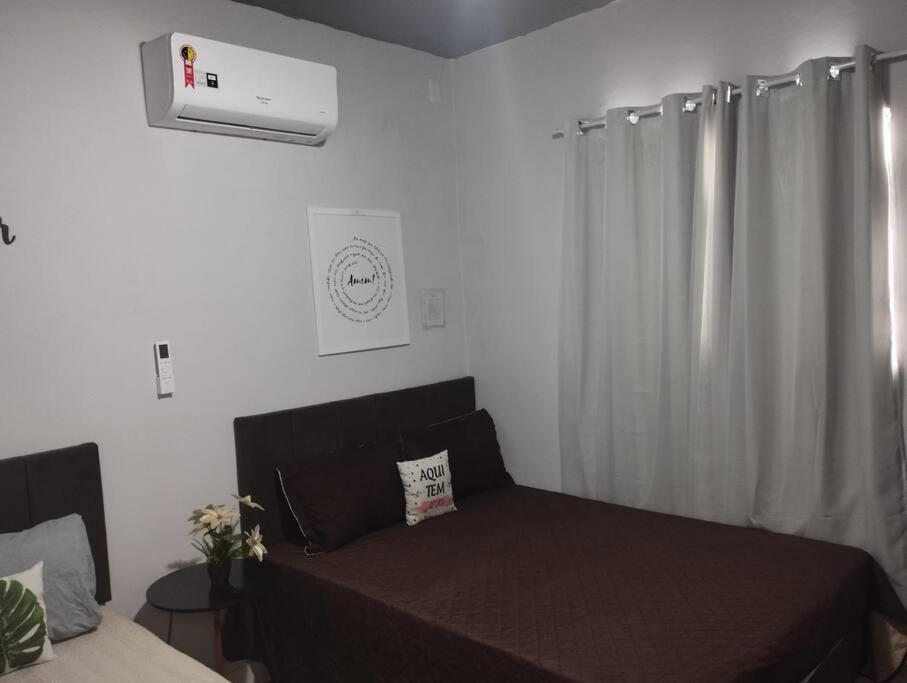 Postel nebo postele na pokoji v ubytování APT no Mauricio de Nassau, perto de tudo! Ar-condicionado, Wi-FI e Garagem