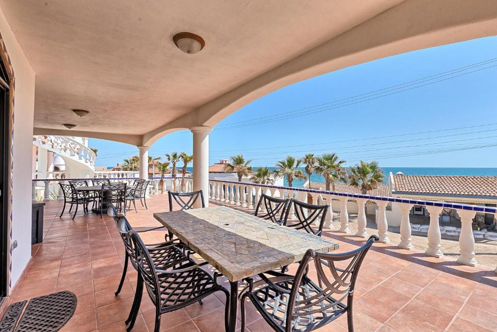 Nespecifikovaný výhled na moře nebo výhled na moře při pohledu z prázdninového domu