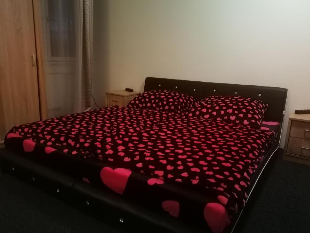 Ένα ή περισσότερα κρεβάτια σε δωμάτιο στο Rena