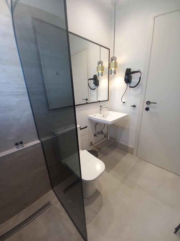 AAA Luxury Residences - Resim 25