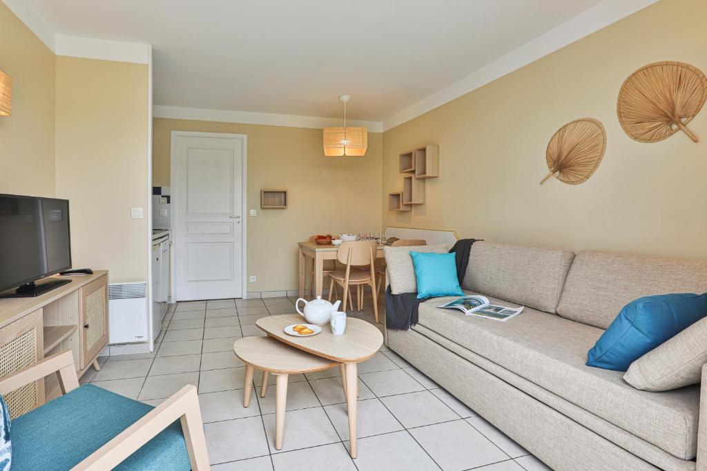 Résidence Pierre & Vacances Le Domaine de Bourgenay - Superior One-Bedroom Apartment With Terrace
