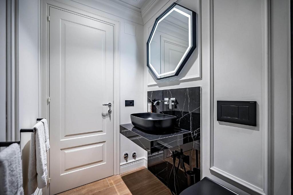 Hotel Ungherese Small Luxury Hotel - Resim 24