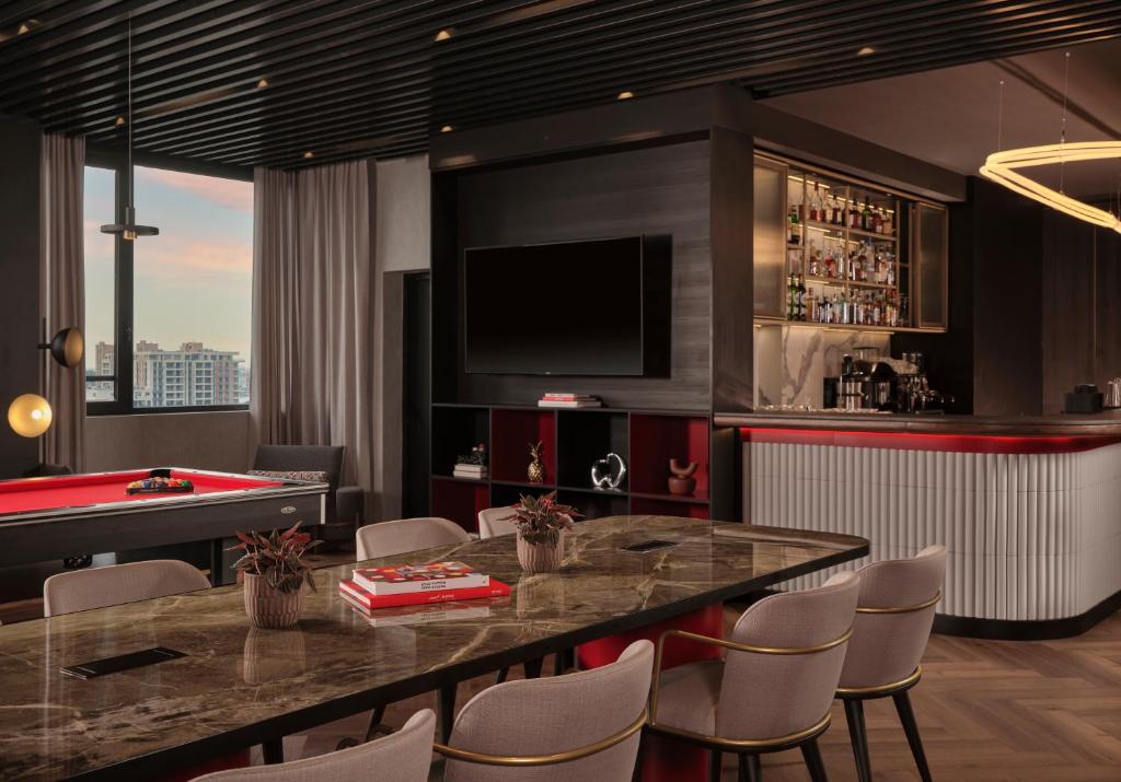 Radisson RED Belgrade - Resim 30