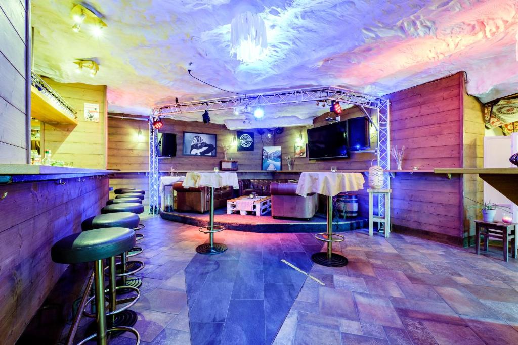 TV a/nebo společenská místnost v ubytování Loft1620