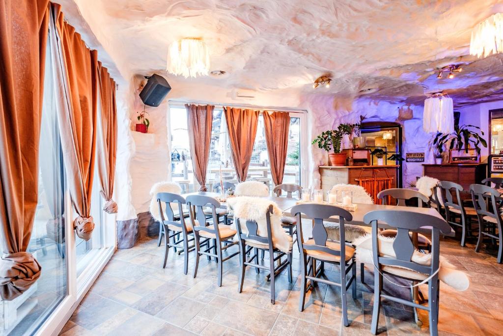TV a/nebo společenská místnost v ubytování Loft1620