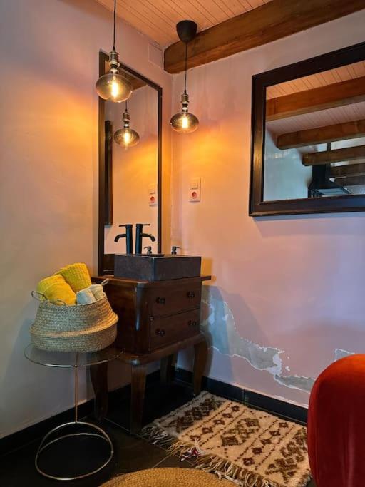 Fotografie z fotogalerie ubytování Design Cabin & Panorama Sauna v destinaci Várvölgy