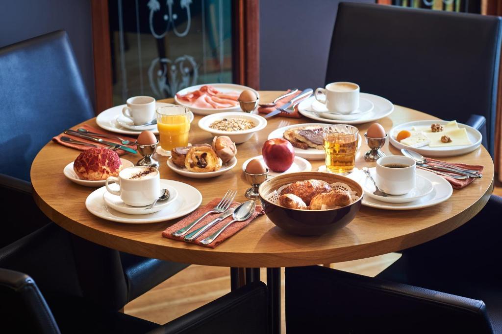 Theater Hotel - Resim 13