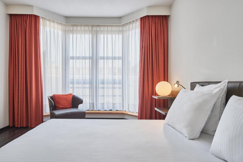 Theater Hotel - Resim 12