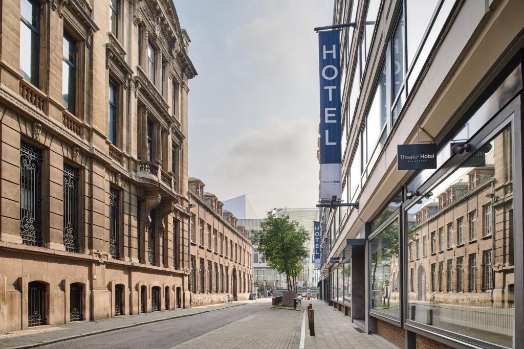 Theater Hotel - Resim 15