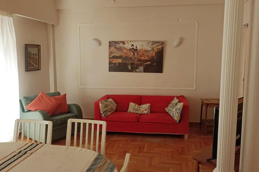 Attiki metro vintagy 2 bedroom