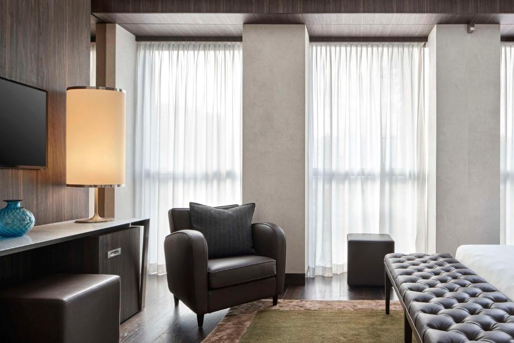 Posezení v ubytování Hyatt Centric Milan Centrale