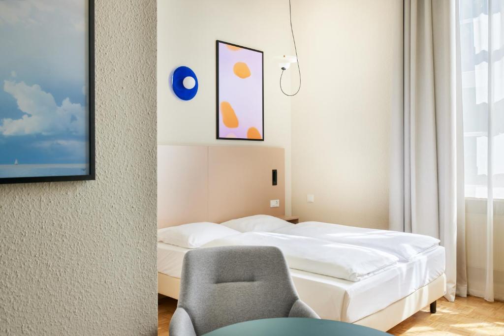 
Standard Single Room
