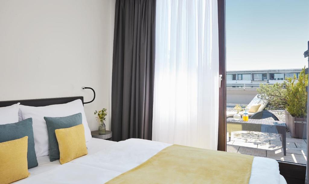 Living Hotel am Deutschen Museum - Resim 6