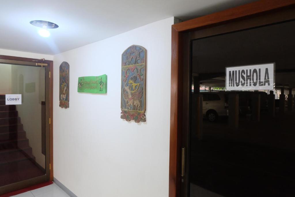Certifikát, hodnocení, plakát nebo jiný dokument vystavený v ubytování Hotel Olympic Jogyakarta by Sajiwa
