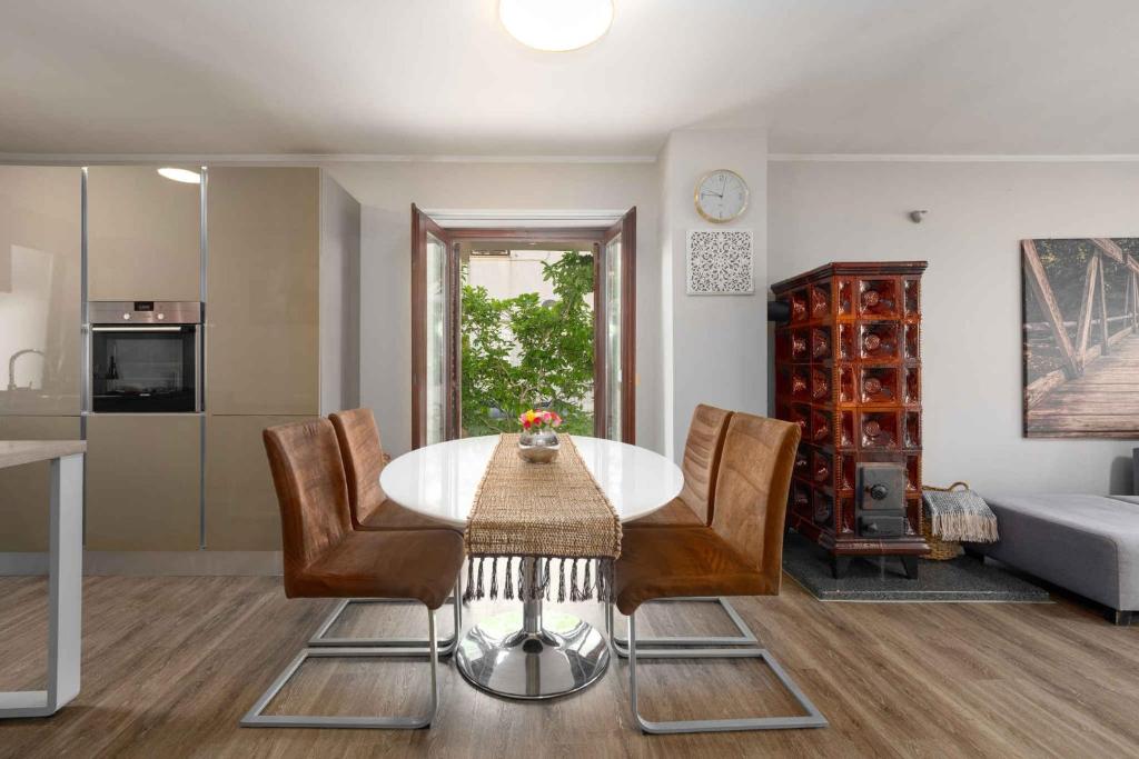 Kuchnia lub aneks kuchenny w obiekcie Holiday home in Porec - Istrien 27453