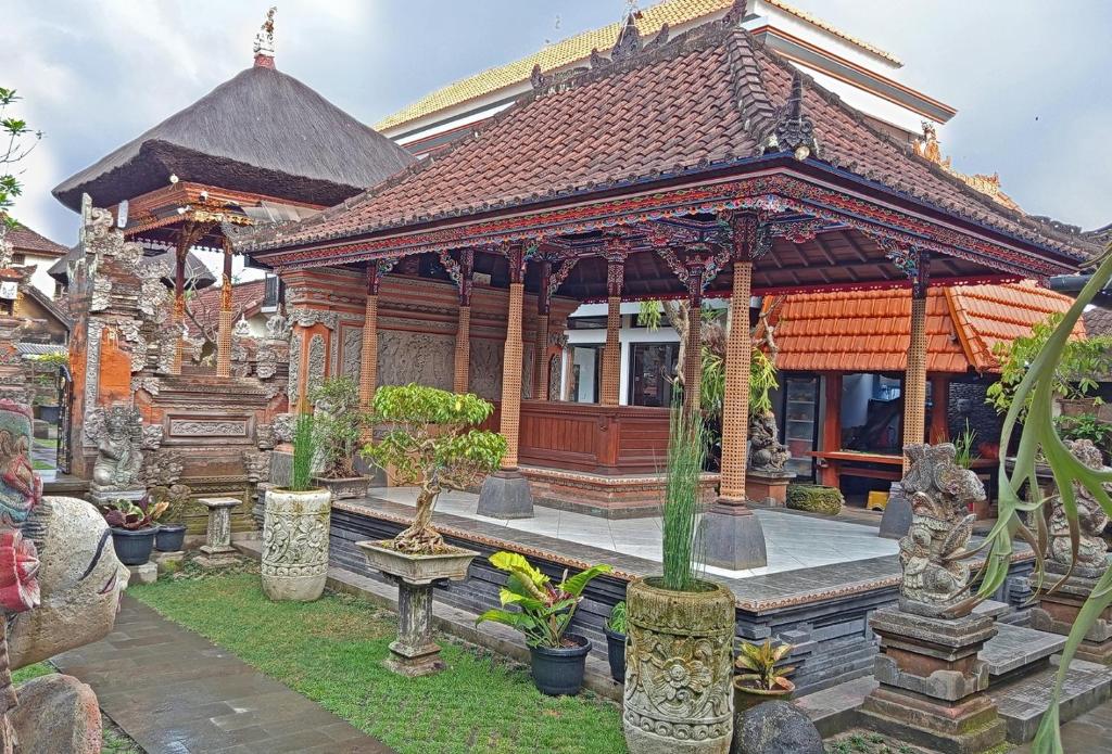 Zahrada ubytování Mahaguna Ubud