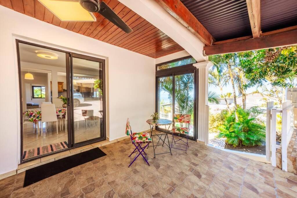 Zahrada ubytování Grande Maison de 8 chambres au sud de"La Réunion"