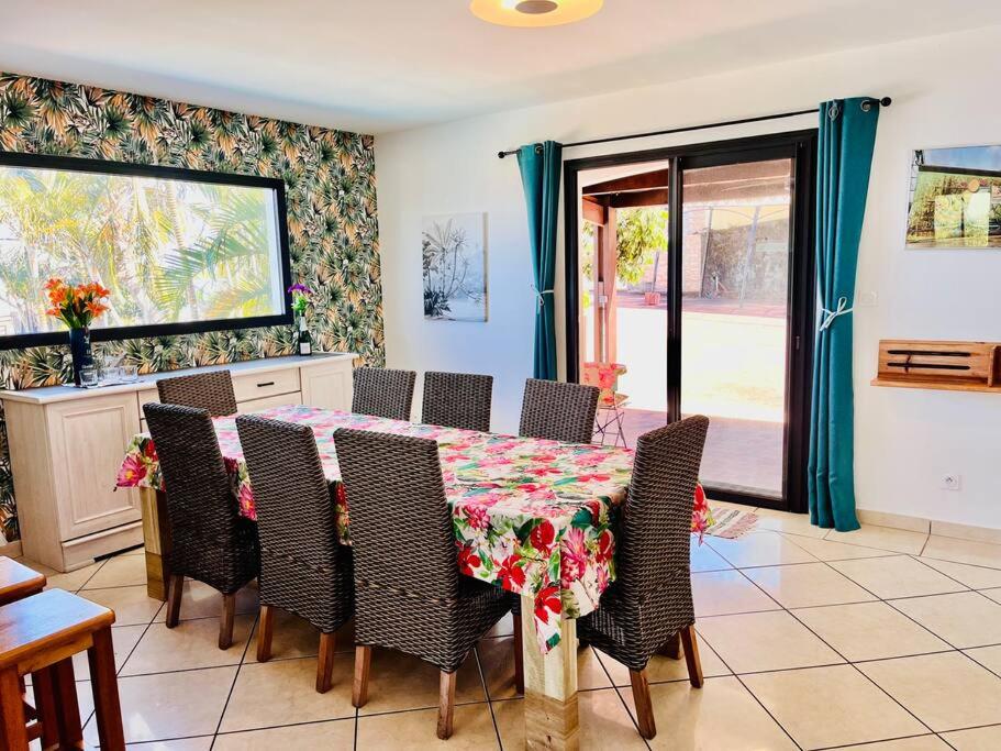 Posezení v ubytování Grande Maison de 8 chambres au sud de"La Réunion"