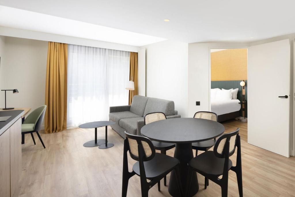Residence Inn by Marriott Paris Didot Montparnasse - Resim 24