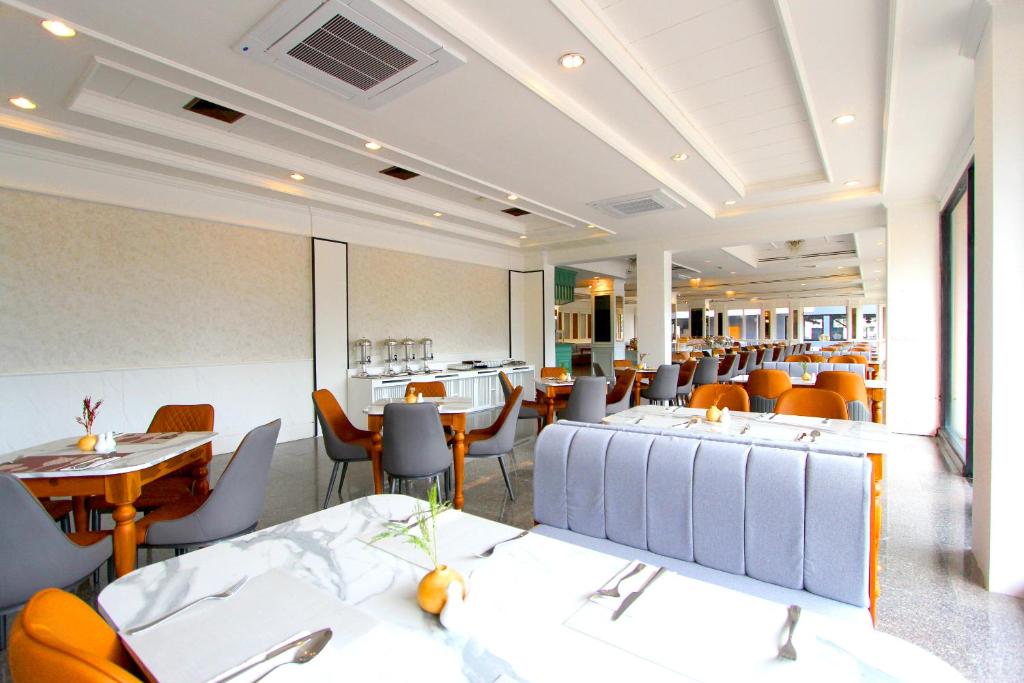 Coco Beach Hotel Jomtien Pattaya - Resim 42