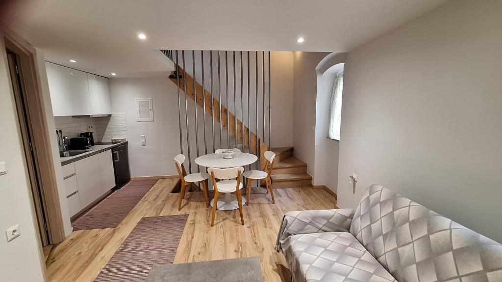 Fani's old town apartment
