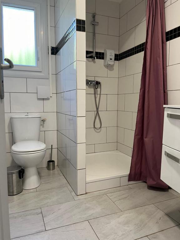 Le Gîte du Festival Sud Aqua - Avignon TGV - Resim 35