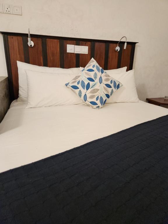 Zee Golf Affordable Luxury - 2