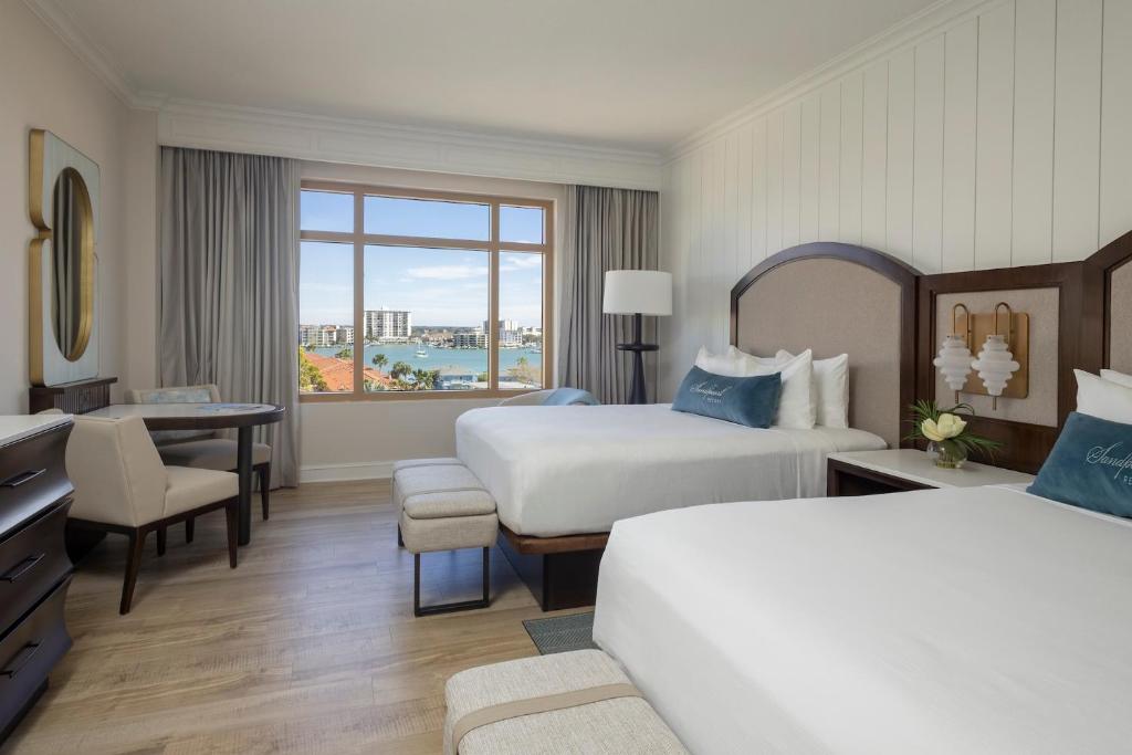 Sandpearl Resort Private Beach - Salle Queen - Vue De La Ville