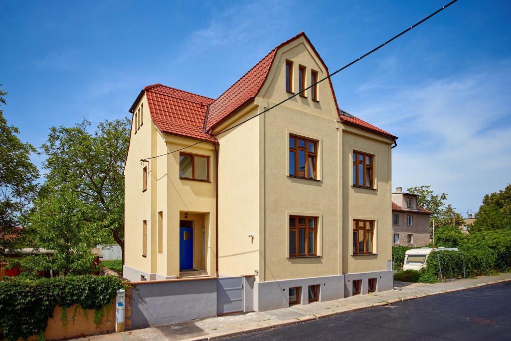 Budova, kde se apartmán nachází