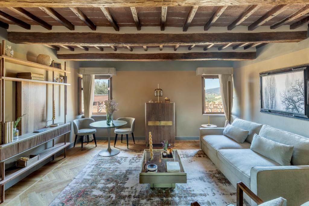 Posezení v ubytování Borgo Dei Conti Resort Relais & Chateaux