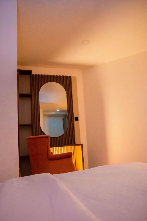 Postel nebo postele na pokoji v ubytování Cologne Residence
