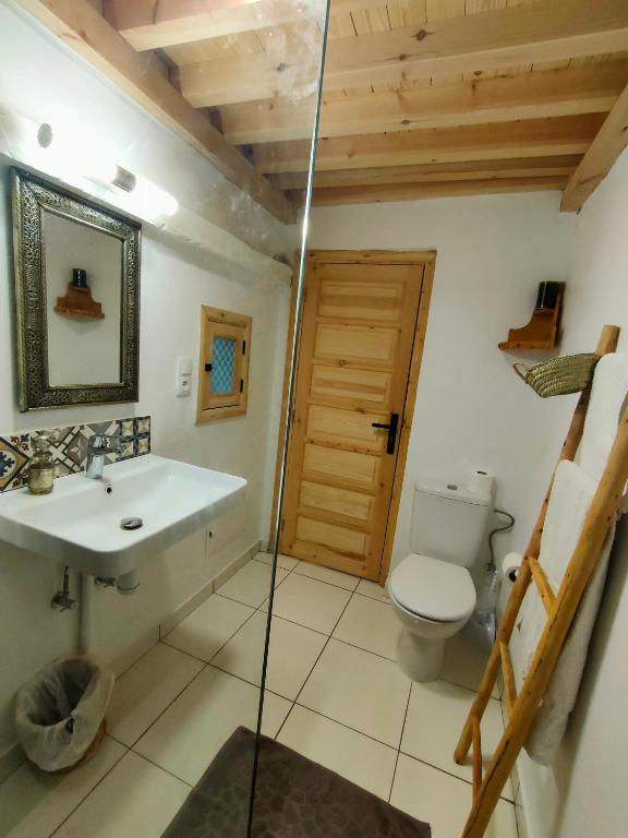 Koupelna v ubytování La Maison des Amis