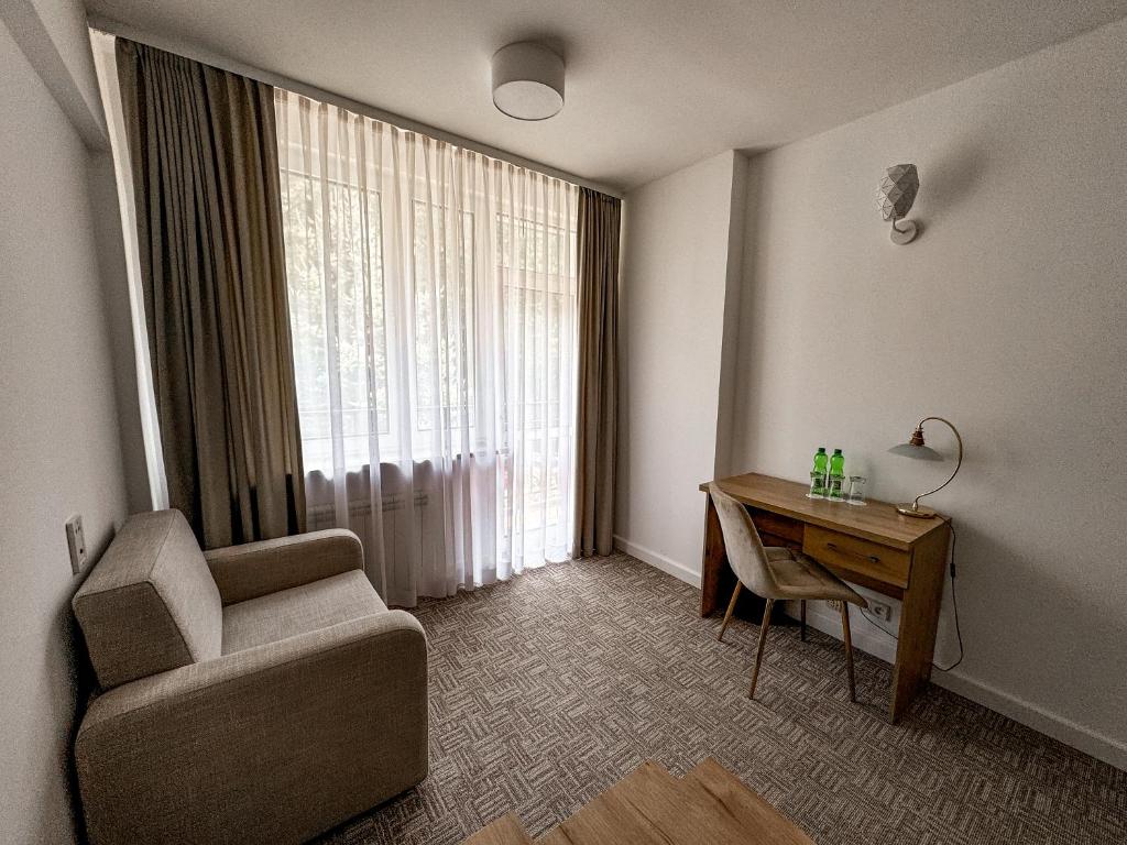 Część wypoczynkowa w obiekcie Hotel Echo