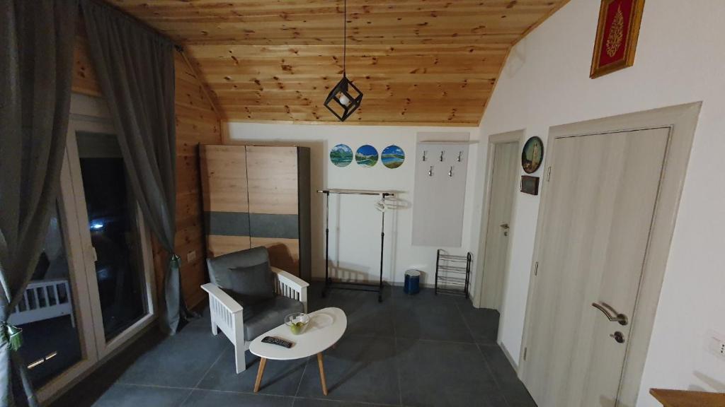 TV a/nebo společenská místnost v ubytování VIP Durmitor