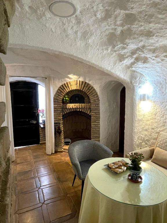 Posezení v ubytování CUEVA DE DAVID