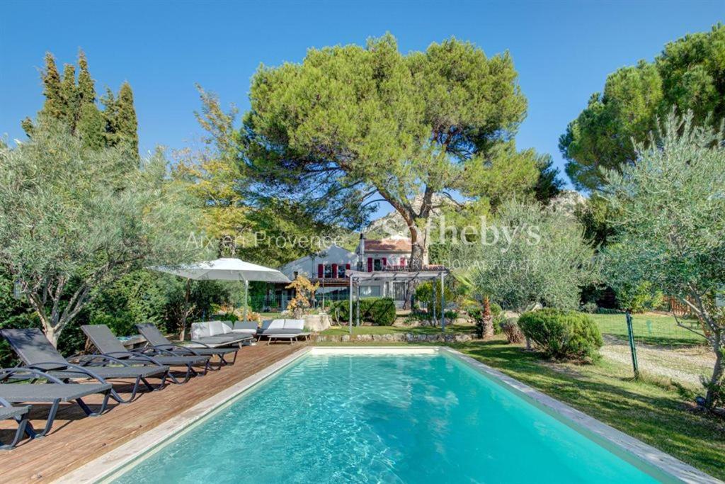 an image of a swimming pool at a house at Domaine entier au havre de paix 4 chambres in Vauvenargues