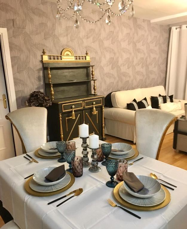 VIP ROOMS Toledo - PARKING GRATIS - 2 HABITACIONES - 4