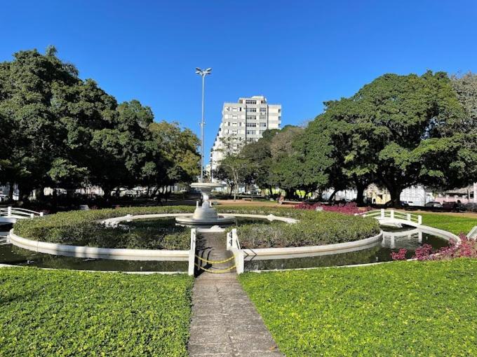 Suíte no coração da cidade - Housity
