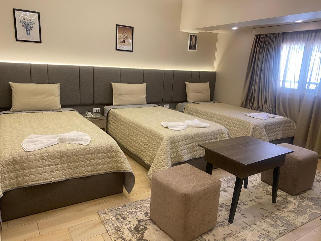 Holy Sheet Plus - Boutique Hotel - 10