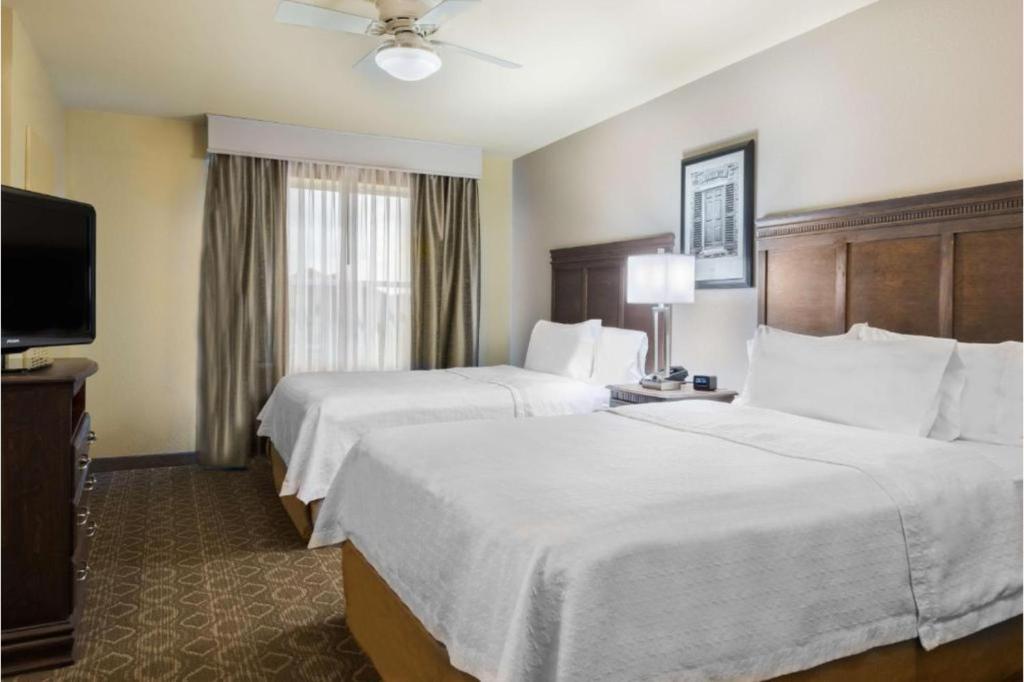Postel nebo postele na pokoji v ubytování Homewood Suites by Hilton Princeton