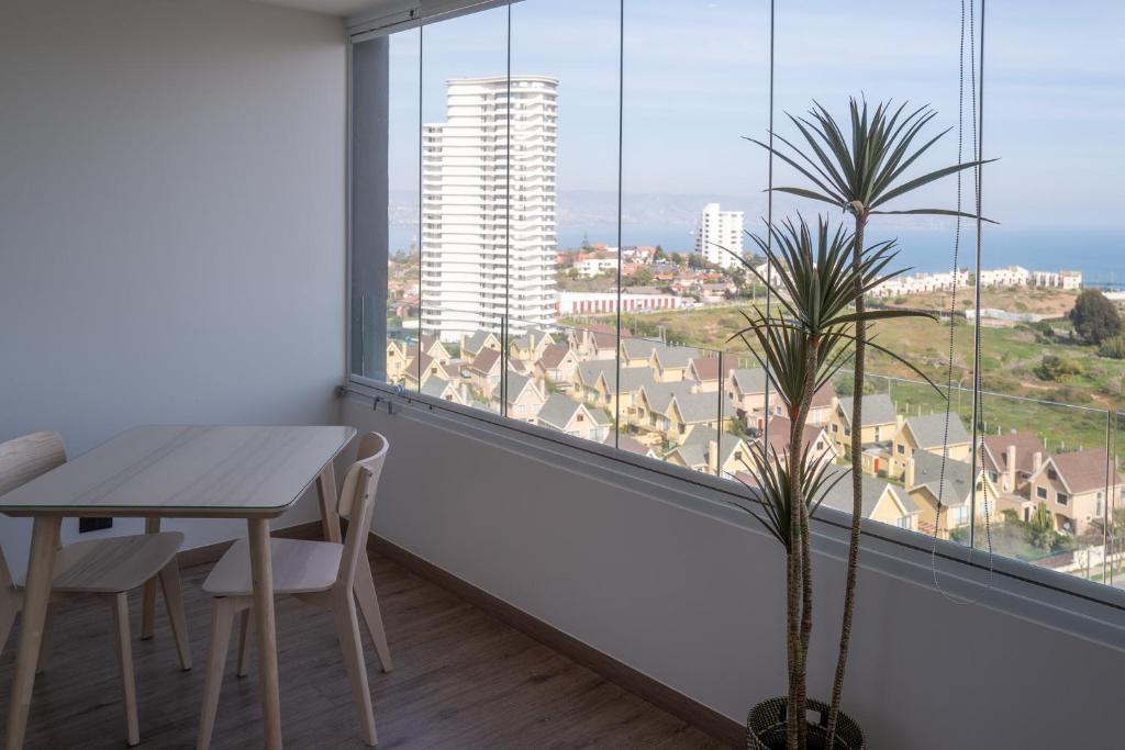 Nespecifikovaný výhled na moře nebo výhled na moře při pohledu z aparthotelu