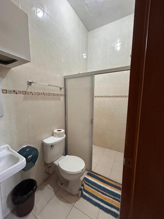Koupelna v ubytování Suites Chingón