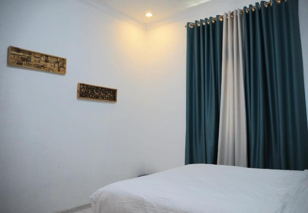 Pesona Orange Homestay - Superior Double Or Twin Room