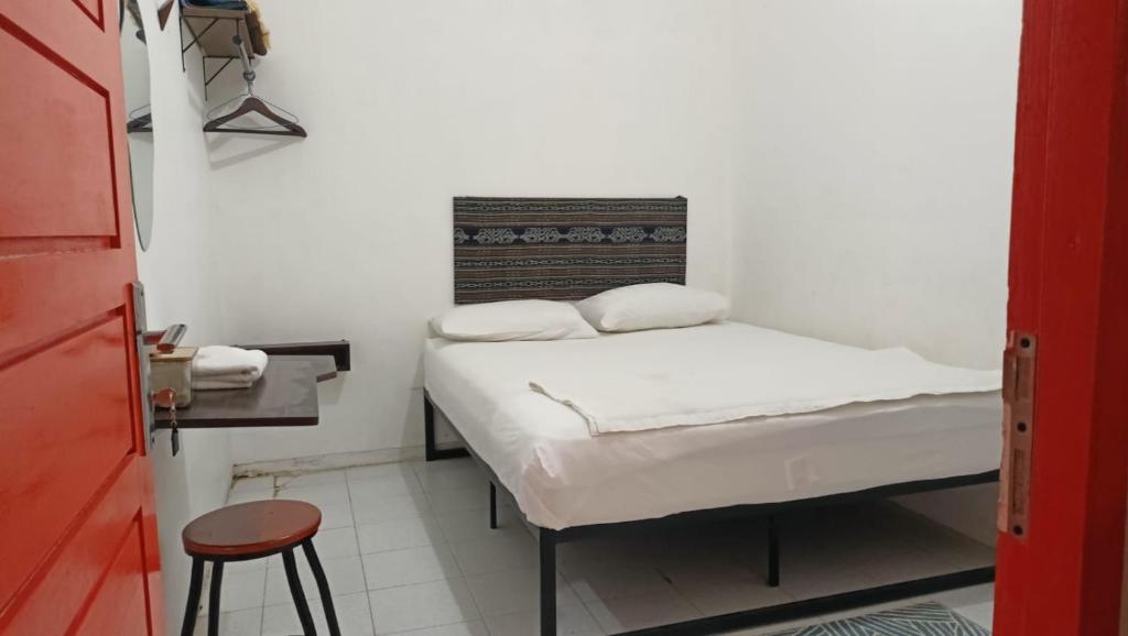 Pesona Orange Homestay - Family Double Room