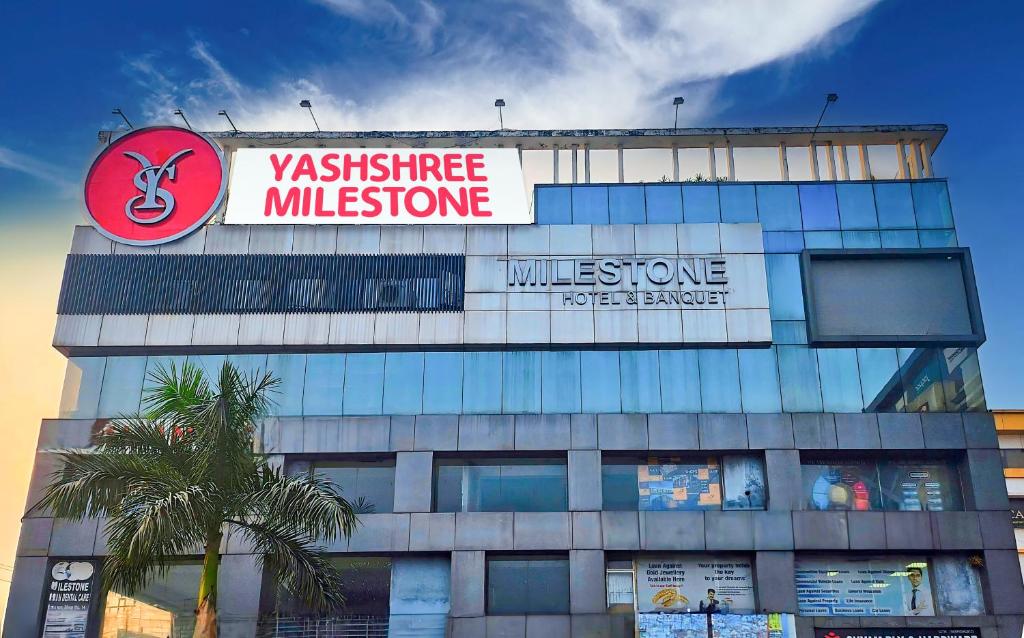 Yashshree Milestone - Housity
