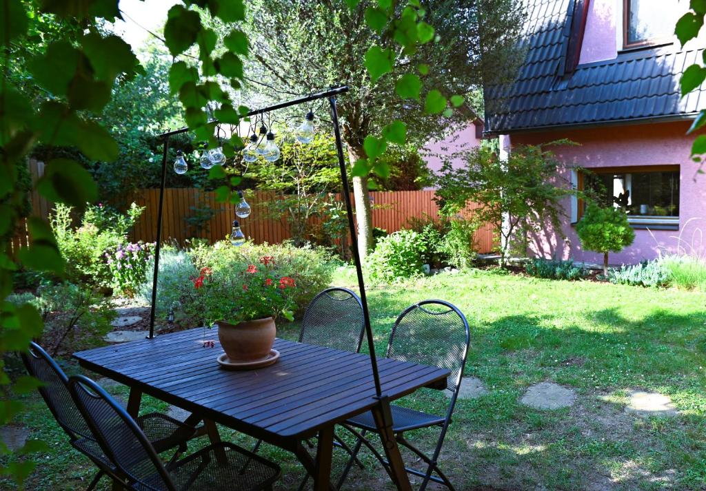 Fotografie z fotogalerie ubytování CLOSE to PRAGUE v destinaci Přemyšlení