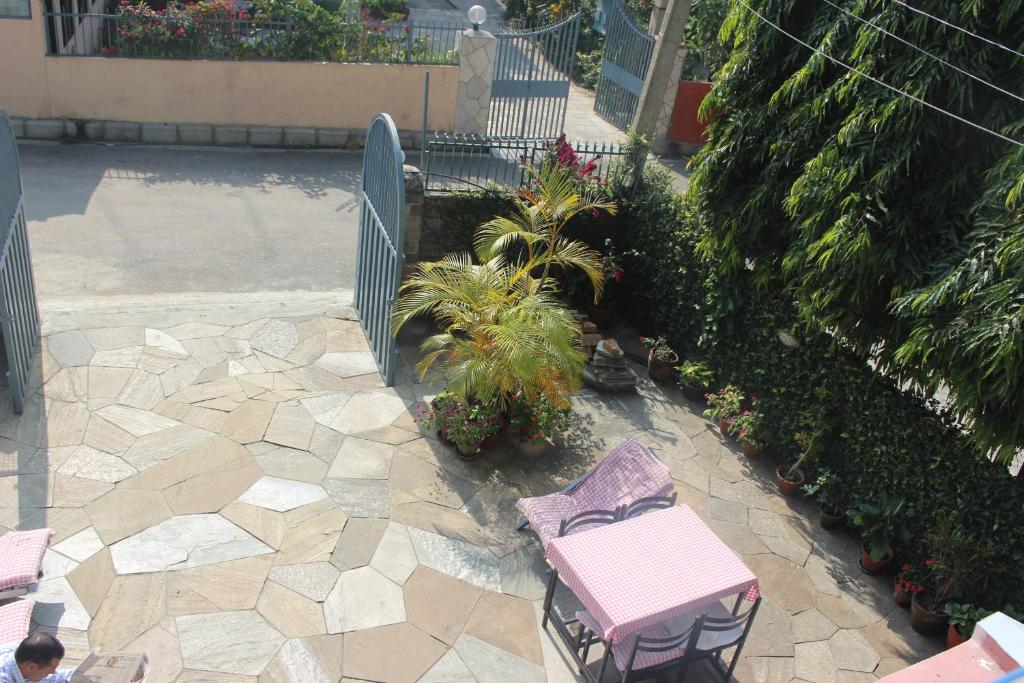 Mynd úr myndasafni af Hotel Fishtail Villa í Pokhara
